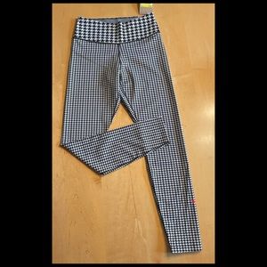 NEW Nike Leggings, Houndstooth Print, Size Small